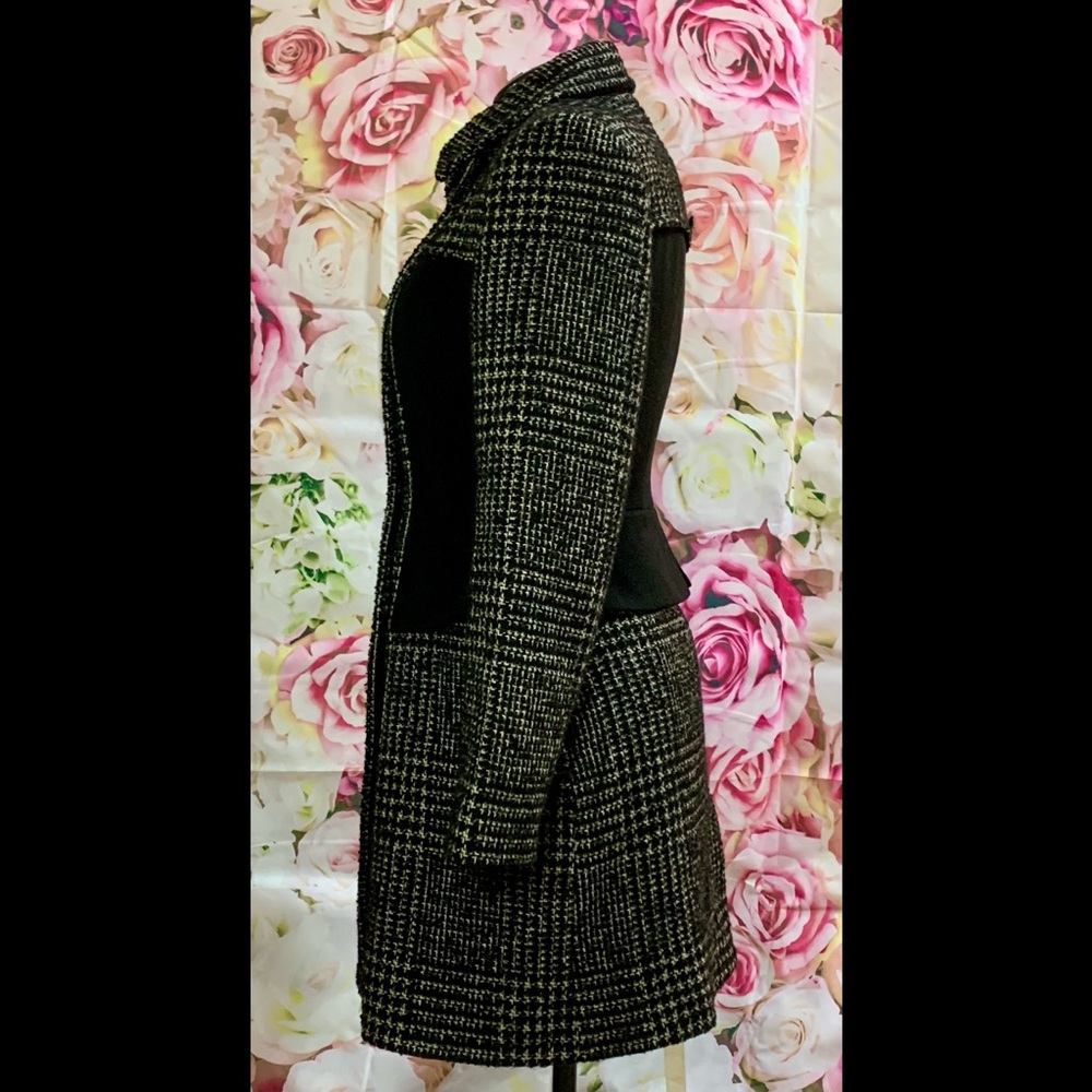 Betsey Johnson Black and Gray Tweed Houndstooth Coat - Picture 3 of 7